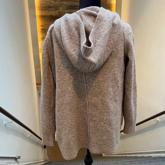 🌸 Banana Republic Women's Nutmeg Wool Hooded Open Front Cardigan Sweater - Picture 3 of 8